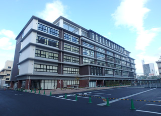 桑田中学校新校舎